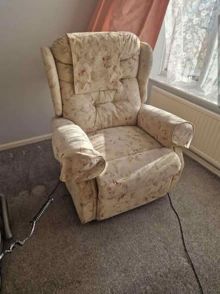 Photo of free Recliner armchair (IP1 6) #1