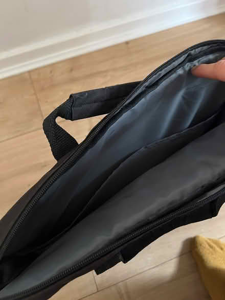 Photo of free Kensington Laptop Bag (Bromsgrove B61) #2