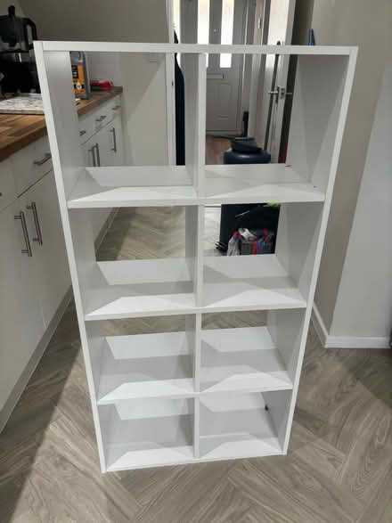 Photo of free White unit (GL54) #1