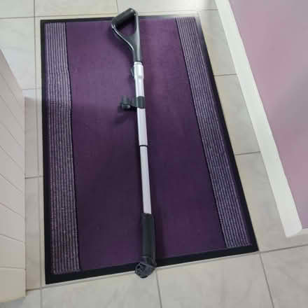 Photo of free G tech Carpet Sweeper handle (Chineham RG24) #1