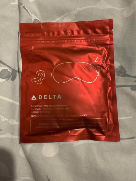 Photo of free New eye mask (Clapton) #1