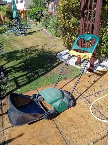 Photo of free Trident electric lawn rake/scarifier (Norton Fitzwarren TA2) #2