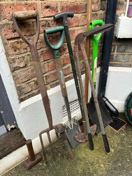 Photo of free Various garden tools (Homerton E5) #1