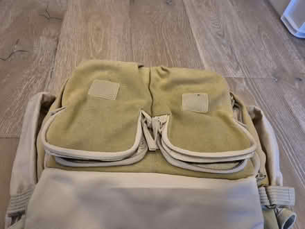 Photo of free National Geographic camera backpack (Quorn LE12) #4