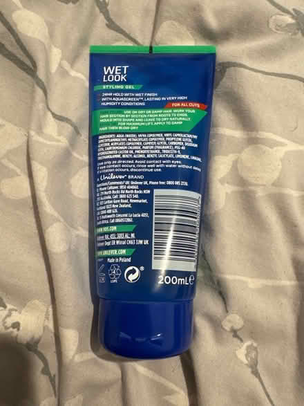 Photo of free V05 hairstyling gel (Clapton) #2