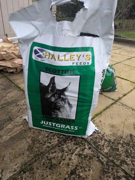 Photo of free Halley's JustGrass Blox (Thatcham RG18) #1