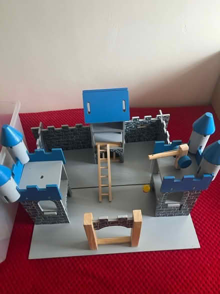 Photo of free Wooden toy fort (Havant PO9) #1