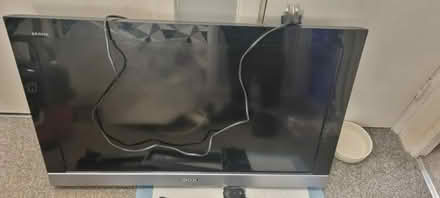 Photo of free 32 inch tv with wall bracket (Panshager AL7) #1