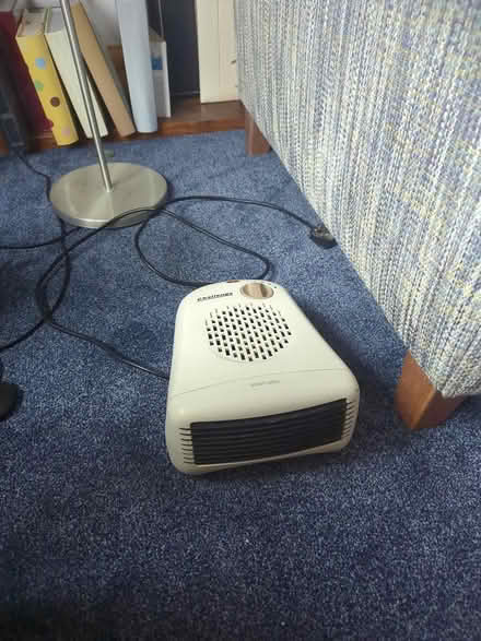 Photo of free Electric heater (Bare, LA4) #1