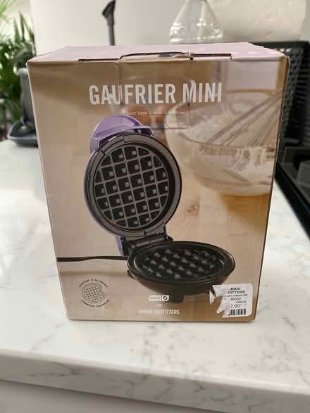 Photo of free Mini waffle maker (Oxford OX1) #1