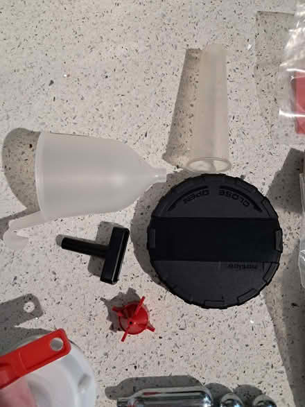 Photo of free Joblot of Beer Making Accessories (Rosudgeon TR20) #4