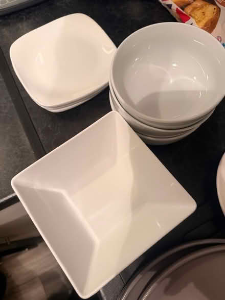 Photo of free Plates/bowls (Wybourn S2) #2