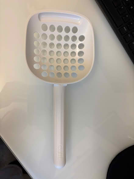 Photo of free Litter scoop (Burgess Hill RH15) #1