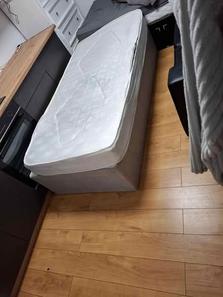 Photo of free Single bed (Valley Park ave finglas) #1