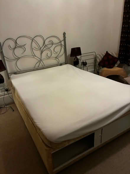 Photo of free Double bed, headboard & mattress (Kingswood) #1