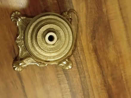 Photo of free Brass-and-marble-look lamp to rewire (Dalston E8) #4