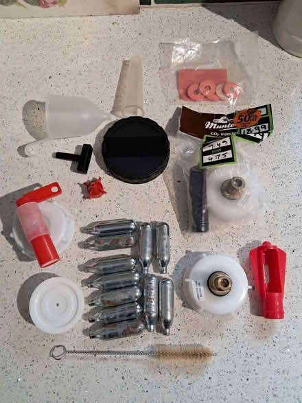 Photo of free Joblot of Beer Making Accessories (Rosudgeon TR20) #1