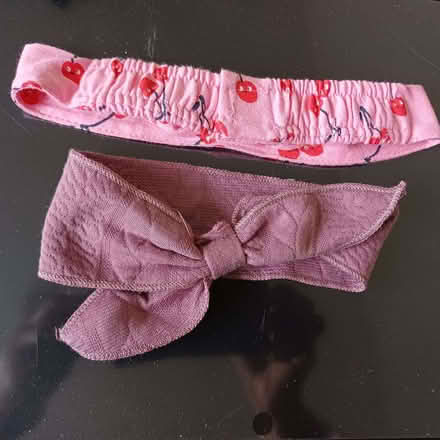 Photo of free Small bundle of baby clothes. (Sydenham SE26) #2