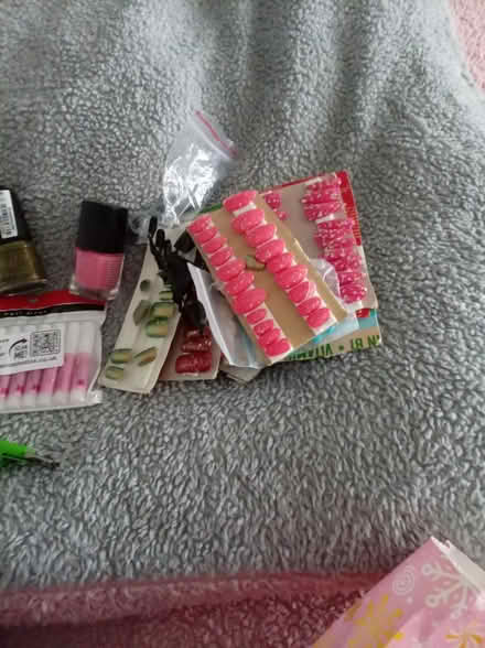 Photo of free False nails and accessories (Worsborough S705PF) #2