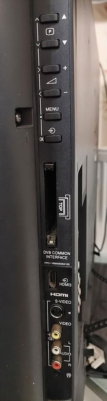 Photo of free 37 Inch TOSHIBA TV (Not smart) (bramley LS13) #4