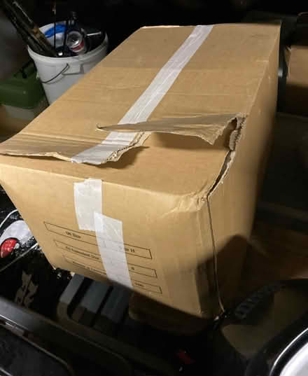 Photo of free Padded envelope x100 uk size 5 or H (N13 Palmers Green) #1