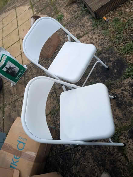 Photo of free Habitat White Folding Metal Chair (RG18) #1