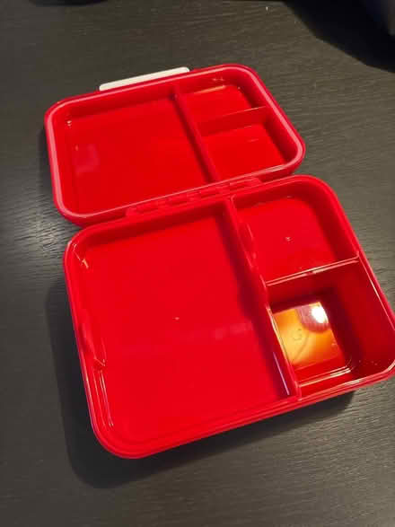 Photo of free Lunch box - Juniors Gunners (SW11) #3