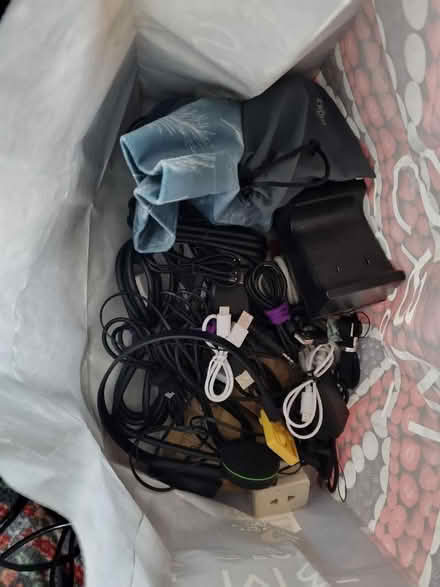 Photo of free Bag of cables and bits (Lower Walkley S6) #1