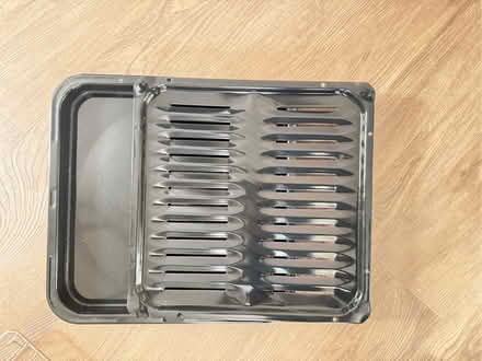 Photo of free Oven Grill Tray with rack (Finchampstead RG40) #1