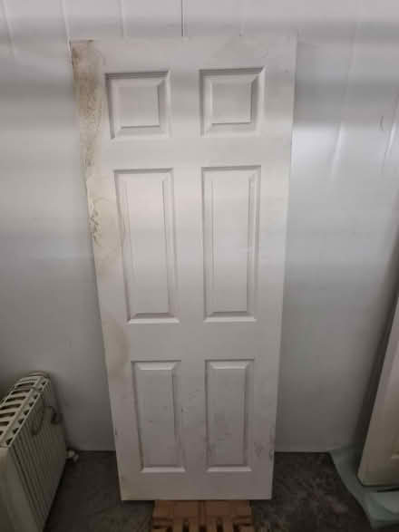 Photo of free 6 Panel White Wood Internal Door (SW11 3SJ) #2