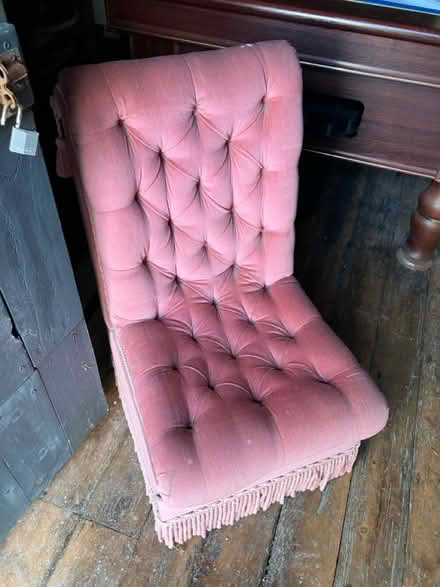 Photo of free Bedroom easy chair (Penisarwaun LL55) #2