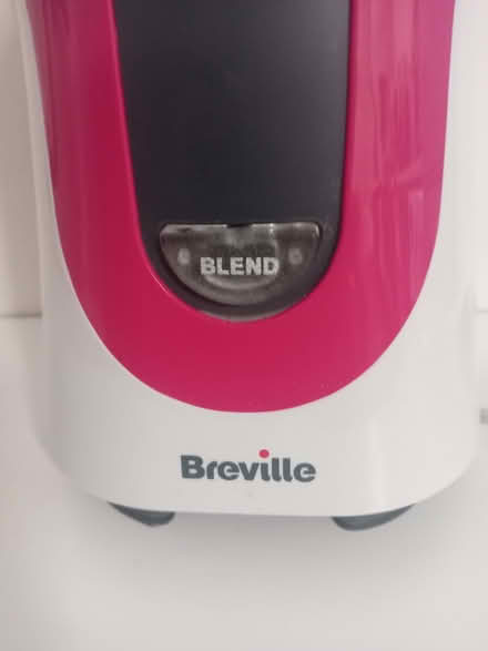 Photo of free Breville blender (Shoreditch E2) #2