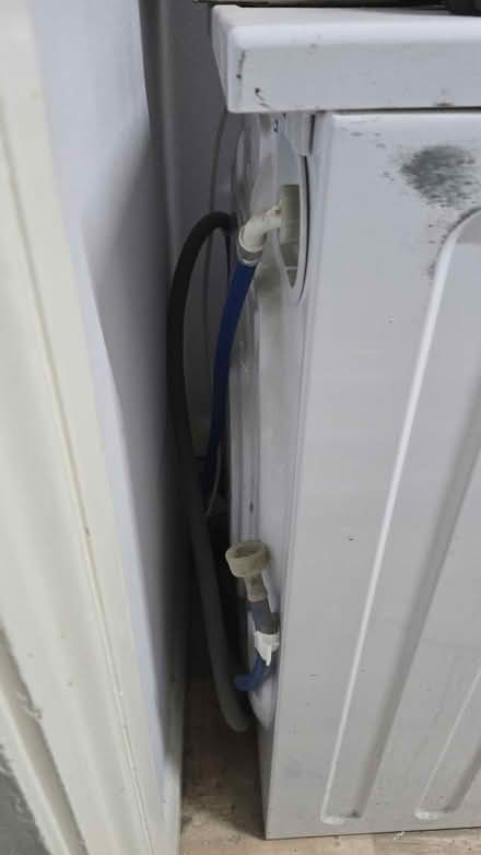 Photo of free Hotpoint washing machine (Stratford/Plaistow E13 0) #3