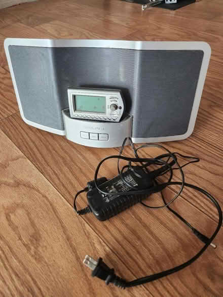 Photo of free Sirius satelite radio with speaker (Wheaton, MD) #1
