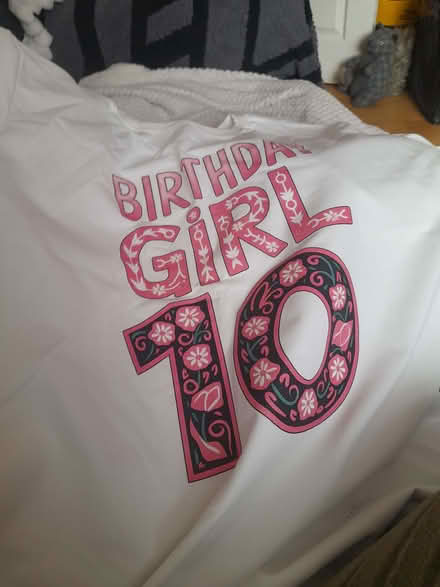 Photo of free 10th birthday girl items (Oakridge RG21) #1