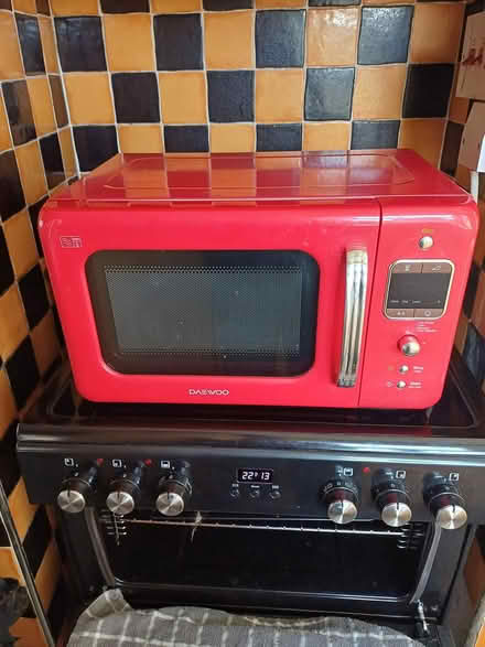 Photo of free Microwave (Trewoon) #1
