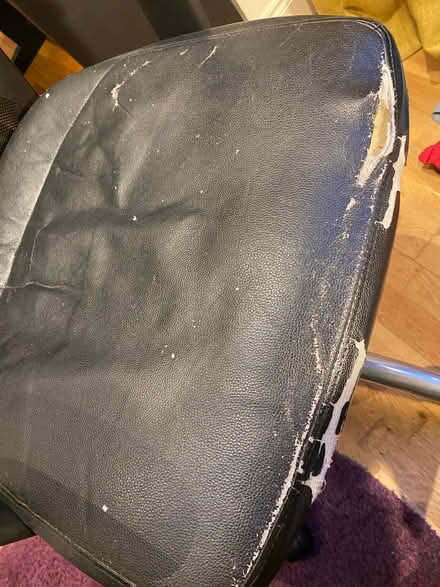 Photo of free Swivel office chair (Marple SK6) #4