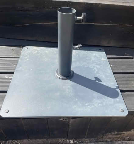Photo of Metal Parasol Base (Bangor BT20) #1