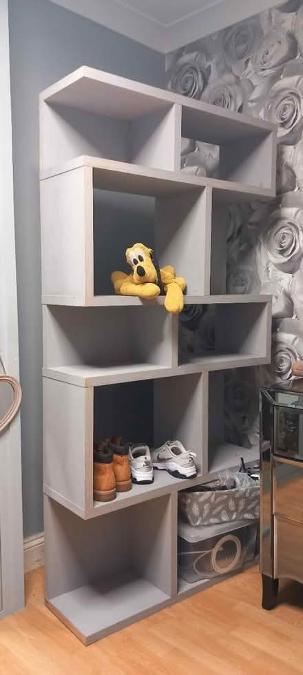 Photo of free Wooden display unit (Horndon On The Hill SS17) #2