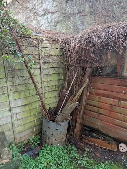 Photo of free Refuse wood (De Beauvoir N1) #1