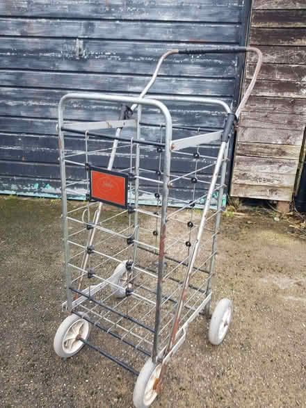 Photo of free Basic shopping trolley (Carleton FY6) #1
