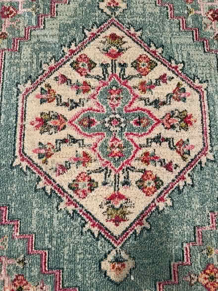 Photo of free Green ornate Rug 230cm/160cm (East Dunbartonshire G64) #3