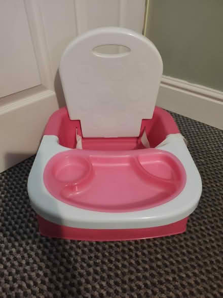 Photo of free Child booster seat (Mansfield, NG18) #1