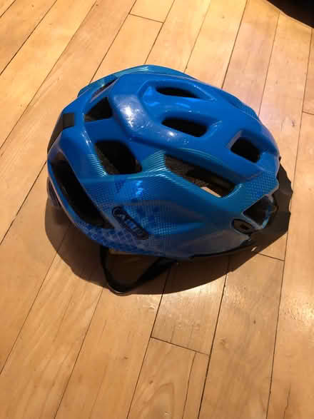 Photo of free Helmet child’s (Odd Down) #1