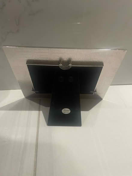 Photo of free 3.5x5” metal photo frame (Kennedy/16th in Markham) #2