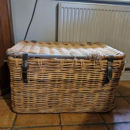 Photo of free Large wicker basket (Owlpen GL11) #1