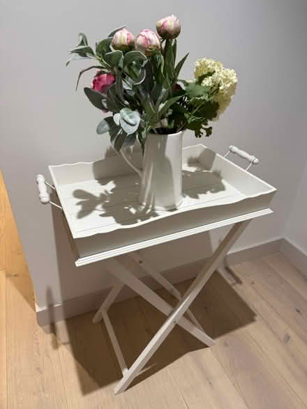 Photo of free Tray table on foldable legs (PO207HQ) #1