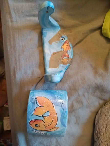 Photo of free Loo roll holder and toothbrush mug (Shipley BD18) #1