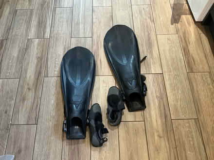 Photo of free Fins and booties (Banbury OX16) #1
