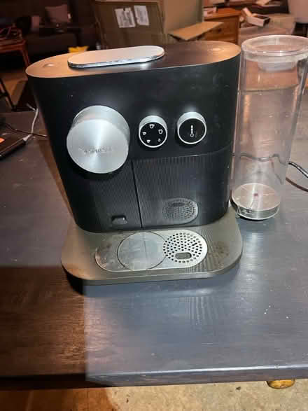 Photo of free Nespresso Ultimate Coffee Pod Machi (Lambs Green RH12) #2